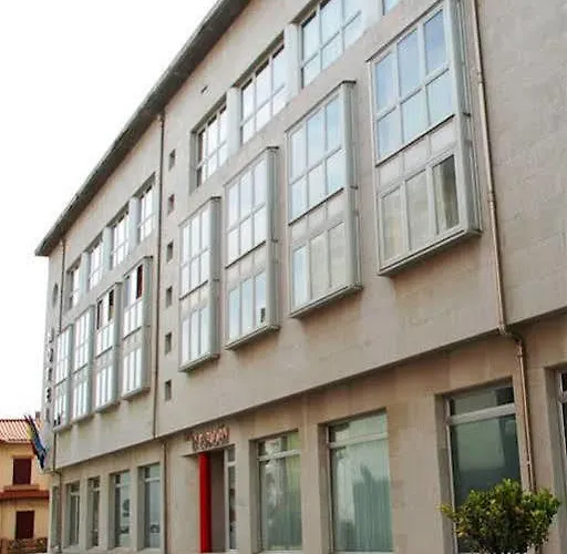 فندق La Estacion De 3*